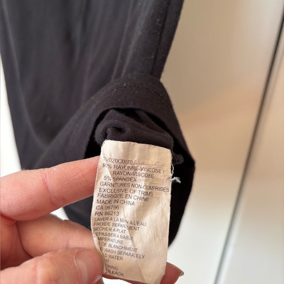 🎉4/30$🎉  Tristan Black Lace Sleeveless Top - Medium - Picture 3 of 5